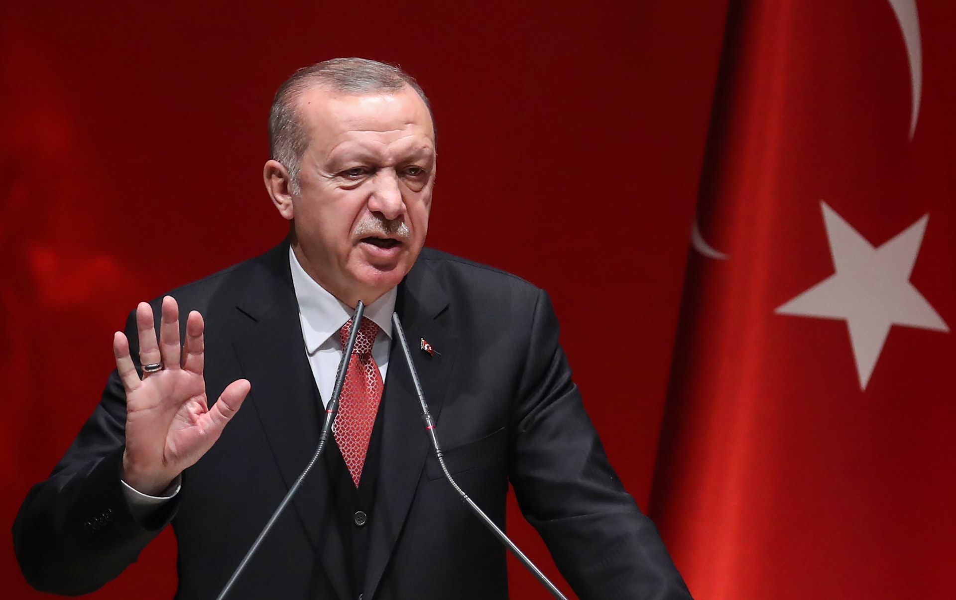 سفوبودنايا بريسا: أردوغان يدغدغ أعصاب بوتين في خاصرة روسيا