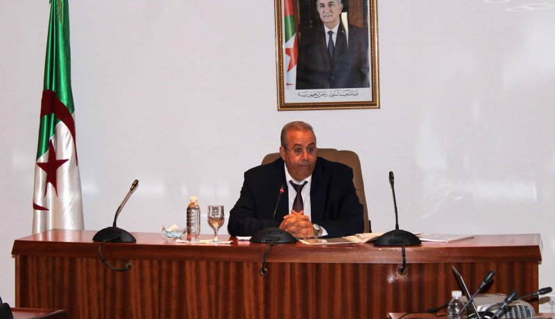 وزير الصناعة يتوقع ارتفاع الطلب على المنتجات الصناعية من مركب الحجار