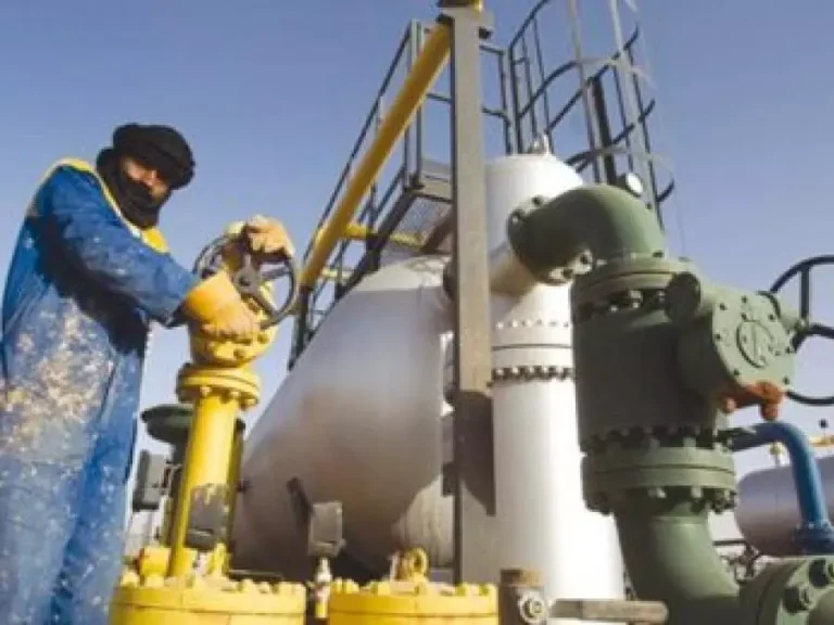 Algeria’s Production to Reach 977,000 BPD