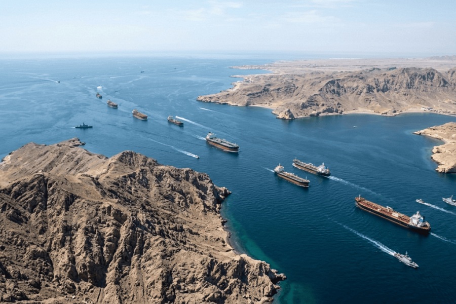 إعادة إغلاق مضيق هرمز