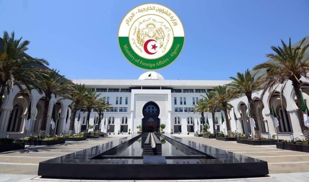 الجزائر ترحب بوقف إطلاق النار و تدعو إلى سلام دائم في الشرق الأوسط
