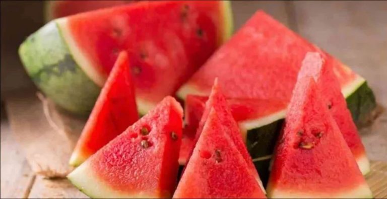 وزارة الداخلية تنفي إشاعات حول البطيخ الأحمر