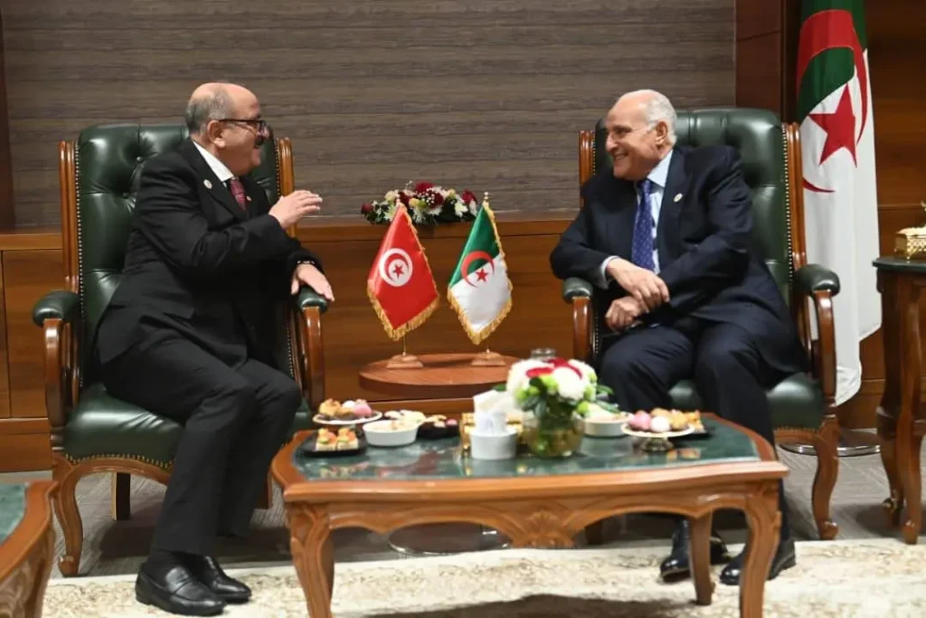 وزير الخارجية عطاف يستقبل نظيره التونسي