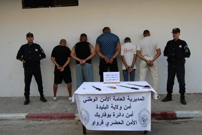 Blida : Arrestation de 5 individus impliqués dans des agressions à l&rsquo;arme blanche à Boufarik et Guerrouaou