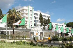 Army Magazine: protecting Algeria Is a noble and sacred responsibility shared by all algerians